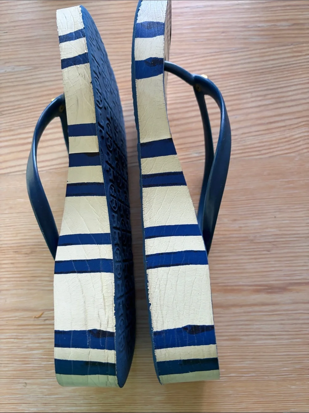 Tory Burch women’s flip